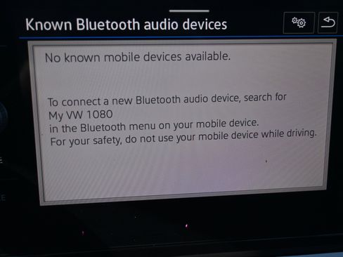 Used 2025 Volkswagen Taos SE image 27