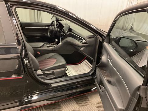 Used 2021 Toyota Camry TRD w/ TRD Package w/JBL Audio FWD image 7