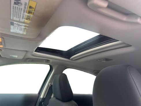 Used 2017 Honda HR-V EX image 20