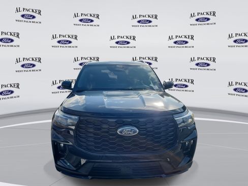 New 2026 Ford Explorer ST-Line w/ ST-Line Street Pack image 8