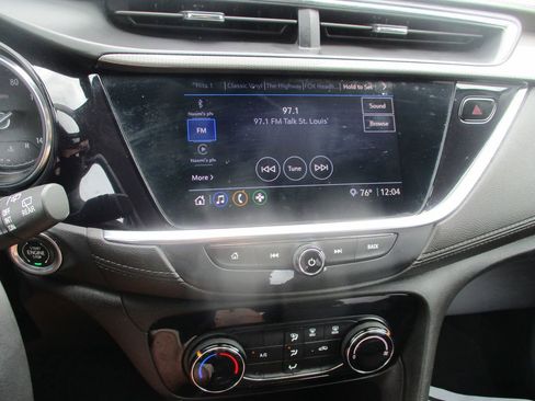 Certified 2021 Buick Encore GX Preferred w/ Sport Touring Package FWD image 23