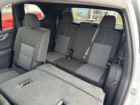 New 2025 GMC Acadia Elevation w/ LPO, Floor Liner Package image 40