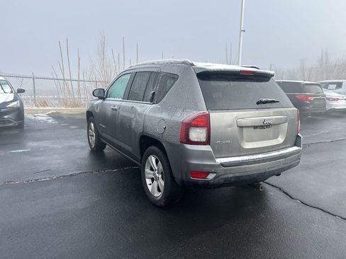 Used 2014 Jeep Compass Sport image 6