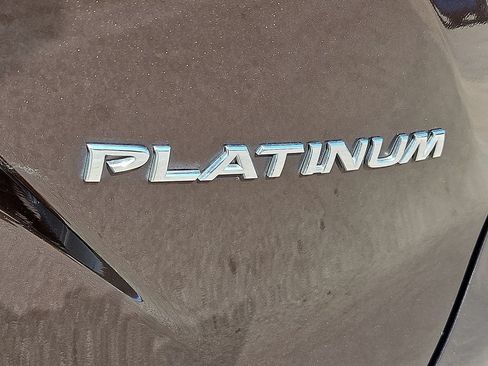 Used 2019 Nissan Murano Platinum FWD image 15