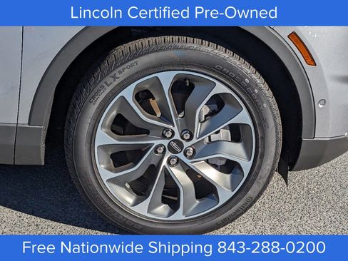 Used 2023 Lincoln Nautilus Reserve w/ Equipment Group 201A image 12