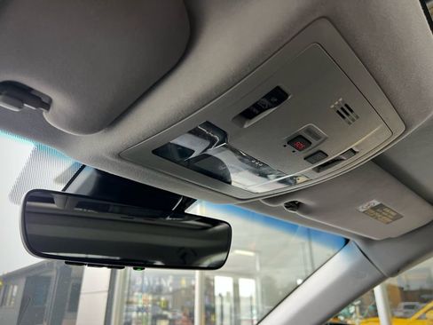 Used 2017 Lexus ES 350 w/ Luxury Package image 47