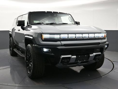 Certified 2026 GMC Hummer EV SUV AWD/4WD image 7