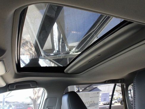 New 2025 Toyota RAV4 XLE Premium image 6