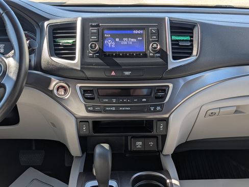 Used 2019 Honda Ridgeline RTL image 11