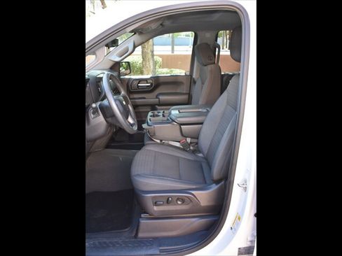 Used 2024 Chevrolet Silverado 1500 Custom w/ Turbomax Blackout Package RWD image 15