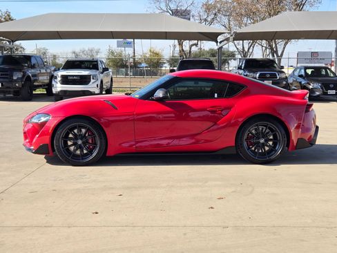 Used 2023 Toyota Supra Premium image 6