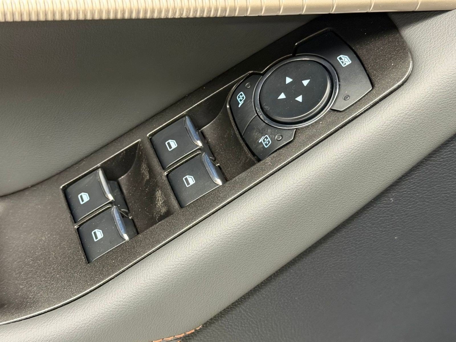 New 2026 Ford Explorer Active w/ Active Comfort Package AWD/4WD image 18