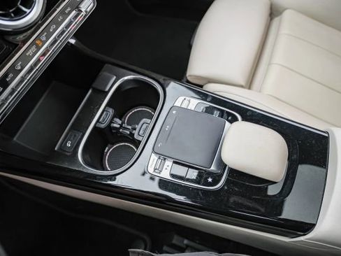 Used 2019 Mercedes-Benz A 220 image 25