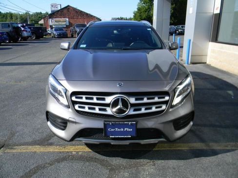 Used 2019 Mercedes-Benz GLA 250 4MATIC image 3