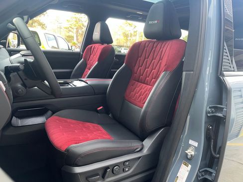 New 2026 Nissan Armada NISMO image 10