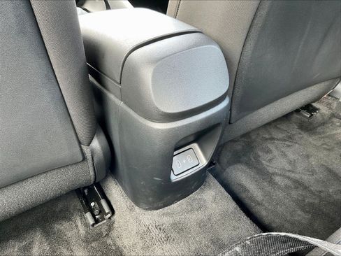 Used 2025 Hyundai Elantra SEL w/ Cargo Package FWD image 10
