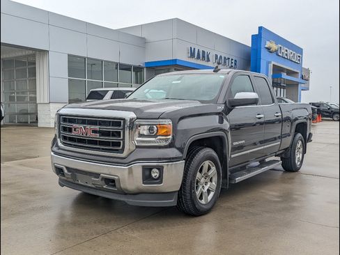 Used 2015 GMC Sierra 1500 SLT w/ Suspension Package, Off-Road image 1