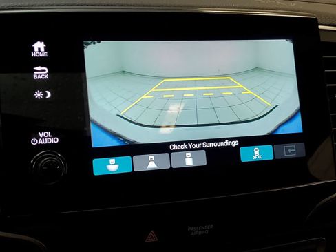Used 2022 Honda Passport TrailSport image 4