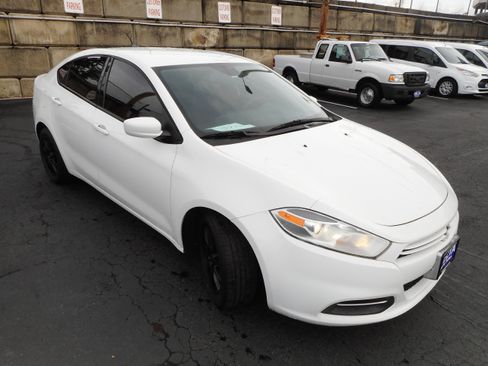 Used 2016 Dodge Dart SE w/ Convenience Group image 4