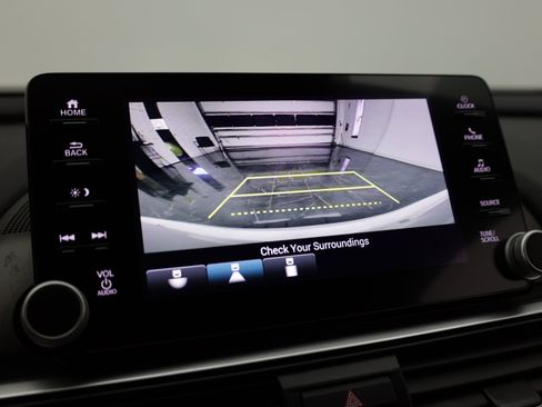 Used 2021 Honda Accord Sport image 21