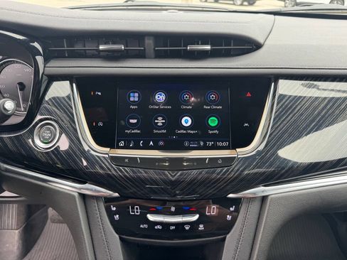 Certified 2024 Cadillac XT6 Premium Luxury w/ LPO, Floor Liner Package AWD/4WD image 20