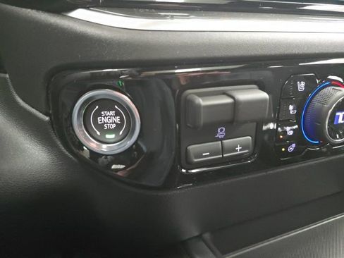 New 2026 Chevrolet Silverado 1500 High Country image 18