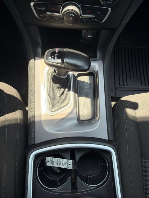 Used 2023 Dodge Charger SXT RWD image 14