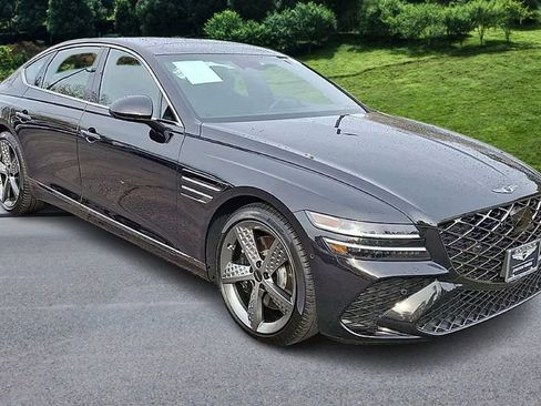 Used 2025 Genesis G80 2.5T Sport Prestige image 2