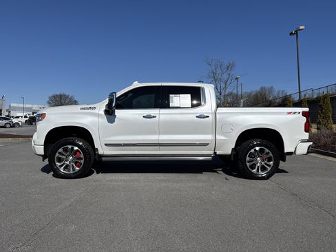 Used 2025 Chevrolet Silverado 1500 High Country image 7