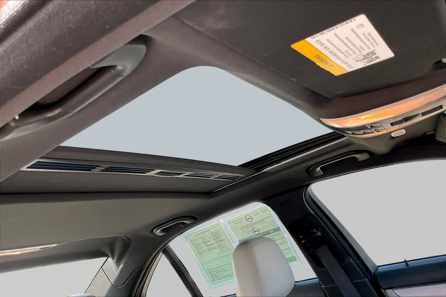 Used 2011 Mercedes-Benz C 300 Sedan image 13