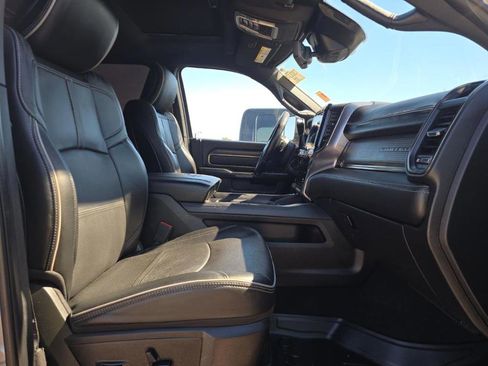 Used 2021 RAM 2500 Limited image 13