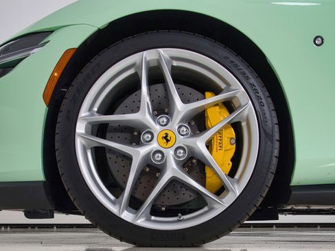 Certified 2025 Ferrari Roma Spider image 19