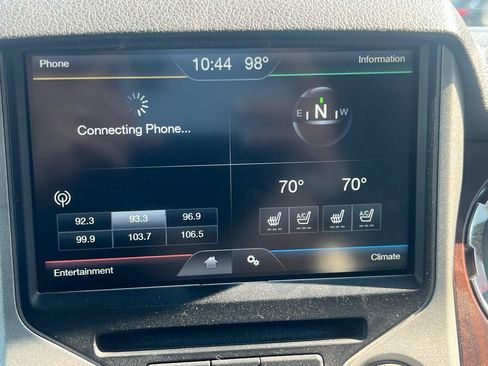 Used 2015 Ford F350 Lariat w/ Lariat Interior Package AWD/4WD image 15