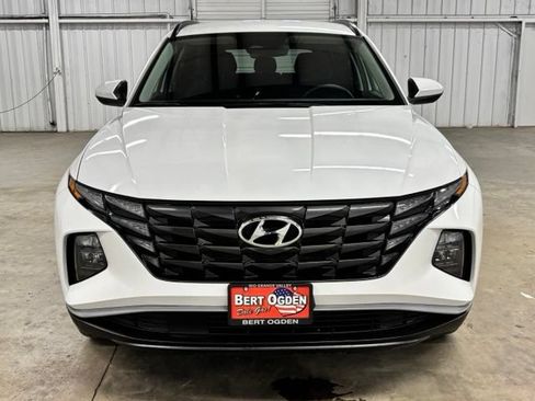 Used 2024 Hyundai Tucson SEL FWD image 3