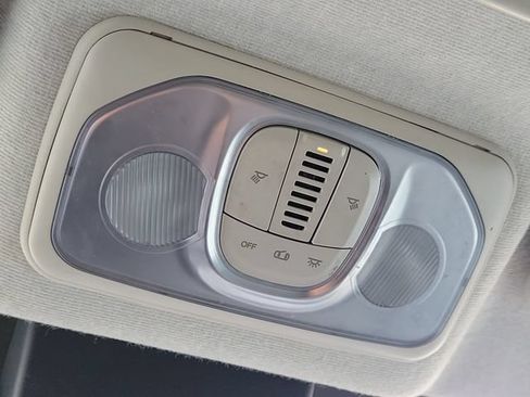 Used 2023 RAM ProMaster 2500 FWD image 33