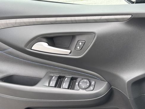 New 2026 Buick Envista Sport Touring w/ Convenience I Package FWD image 16