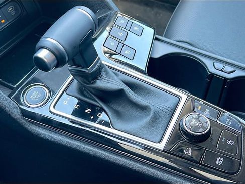 New 2024 Kia Sportage SX image 17