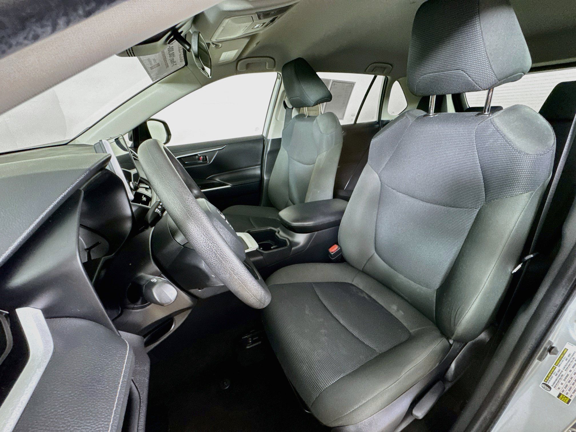 Certified 2025 Toyota RAV4 LE AWD/4WD image 2