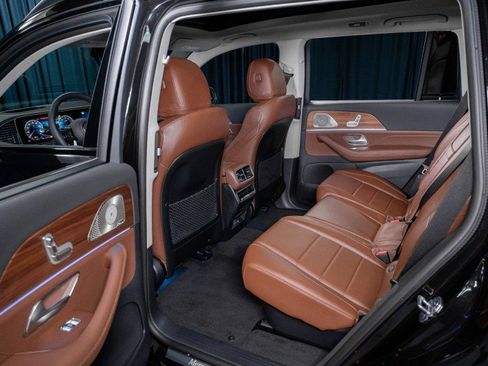 New 2026 Mercedes-Benz GLS 450 4MATIC image 30