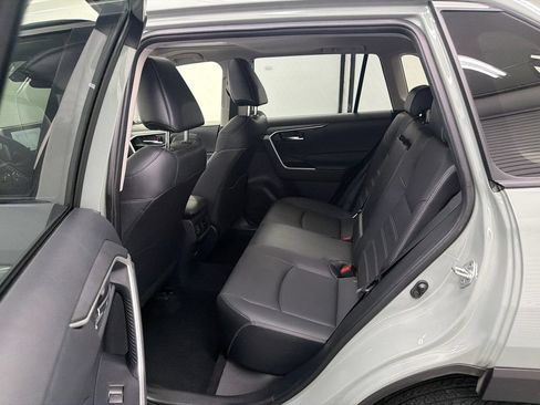 Used 2023 Toyota RAV4 XLE Premium FWD image 23