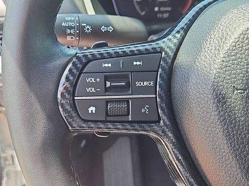 Used 2024 Honda Civic Sport image 16