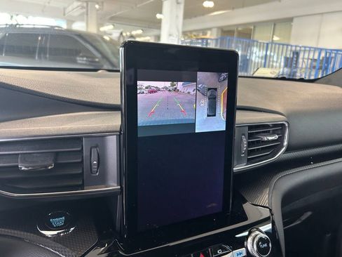 Used 2022 Ford Explorer ST w/ Equipment Group 401A image 12