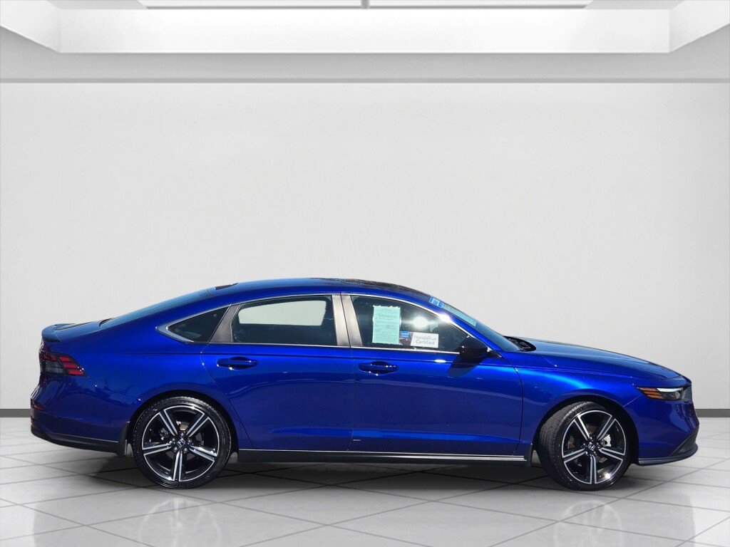 Certified 2024 Honda Accord Sport image 4
