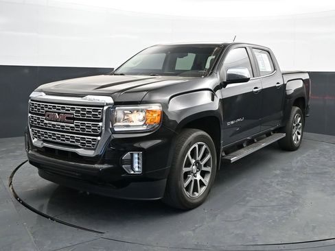 Used 2022 GMC Canyon Denali RWD image 2