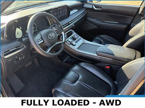 Used 2024 Hyundai Palisade Calligraphy image 13