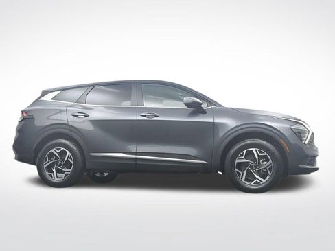 Used 2024 Kia Sportage LX AWD/4WD image 33