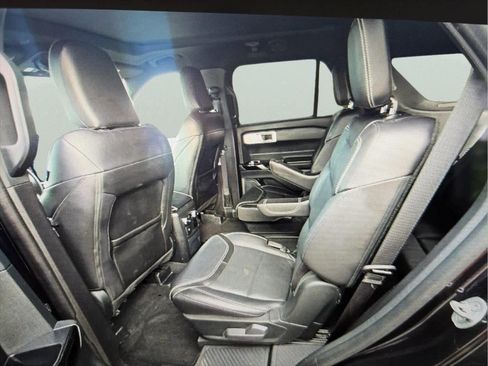 Used 2023 Ford Explorer ST w/ Equipment Group 401A AWD/4WD image 5