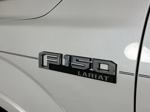 Used 2019 Ford F150 Lariat w/ Equipment Group 502A Luxury AWD/4WD image 28