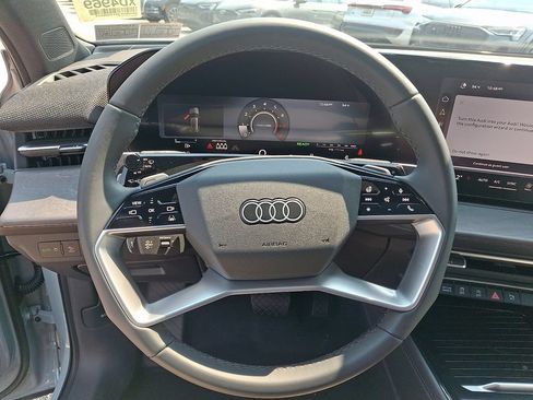 New 2026 Audi Q3 quattro 2.0T AWD/4WD image 10