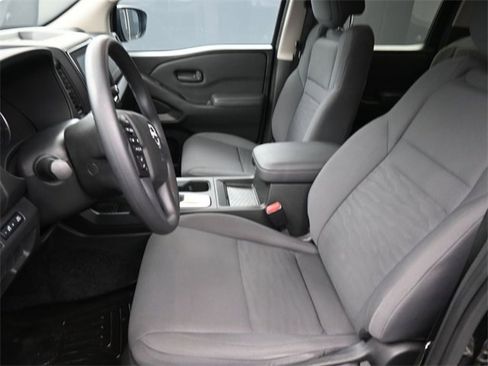 Used 2023 Nissan Frontier S w/ Technology Package image 19